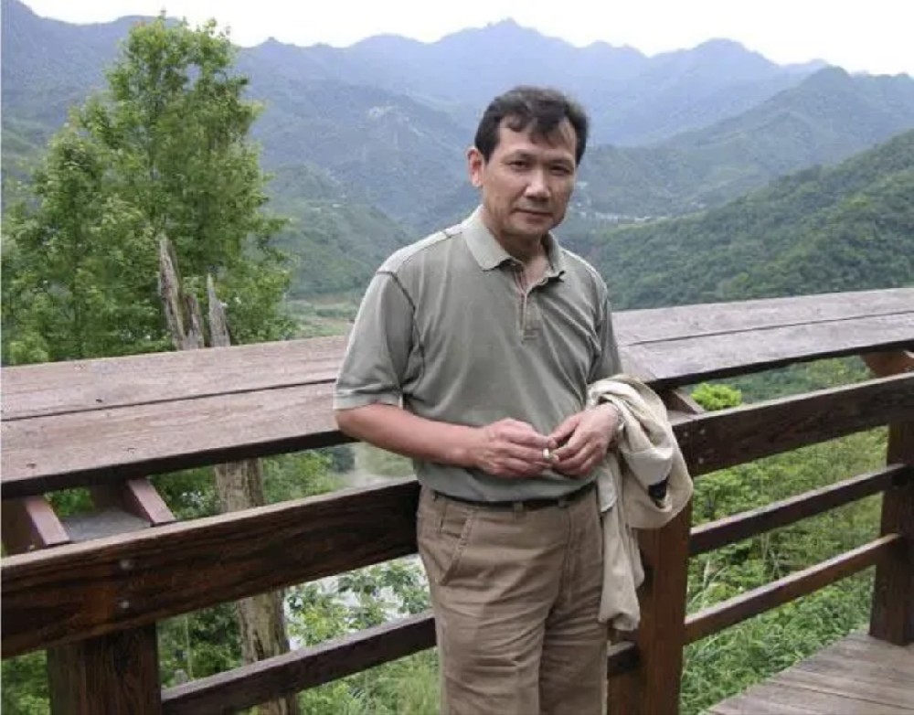 李延洲2.jpg